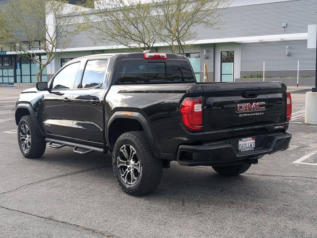 Used 2023 GMC Canyon AT4 w/ Canyon Safety Plus Package AWD/4WD image 4