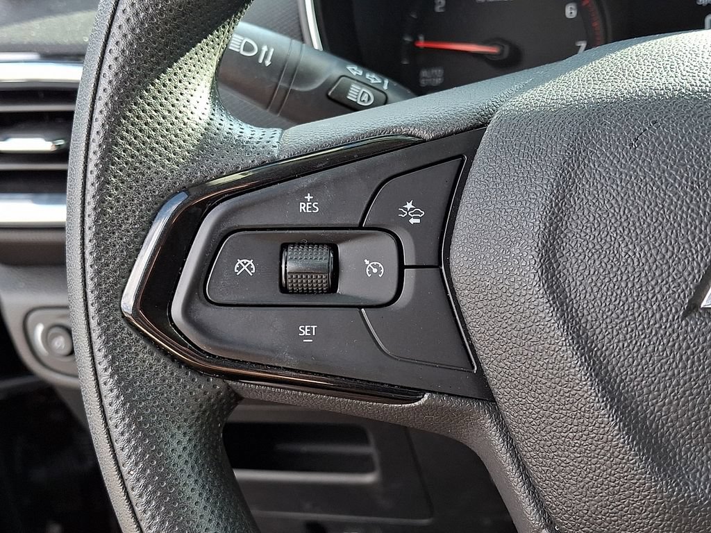 Certified 2023 Chevrolet TrailBlazer LT w/ Convenience Package FWD image 18