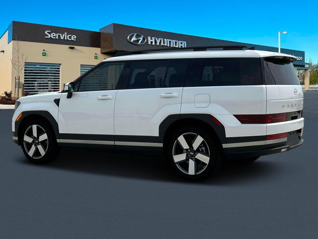Used 2025 Hyundai Santa Fe Limited image 4