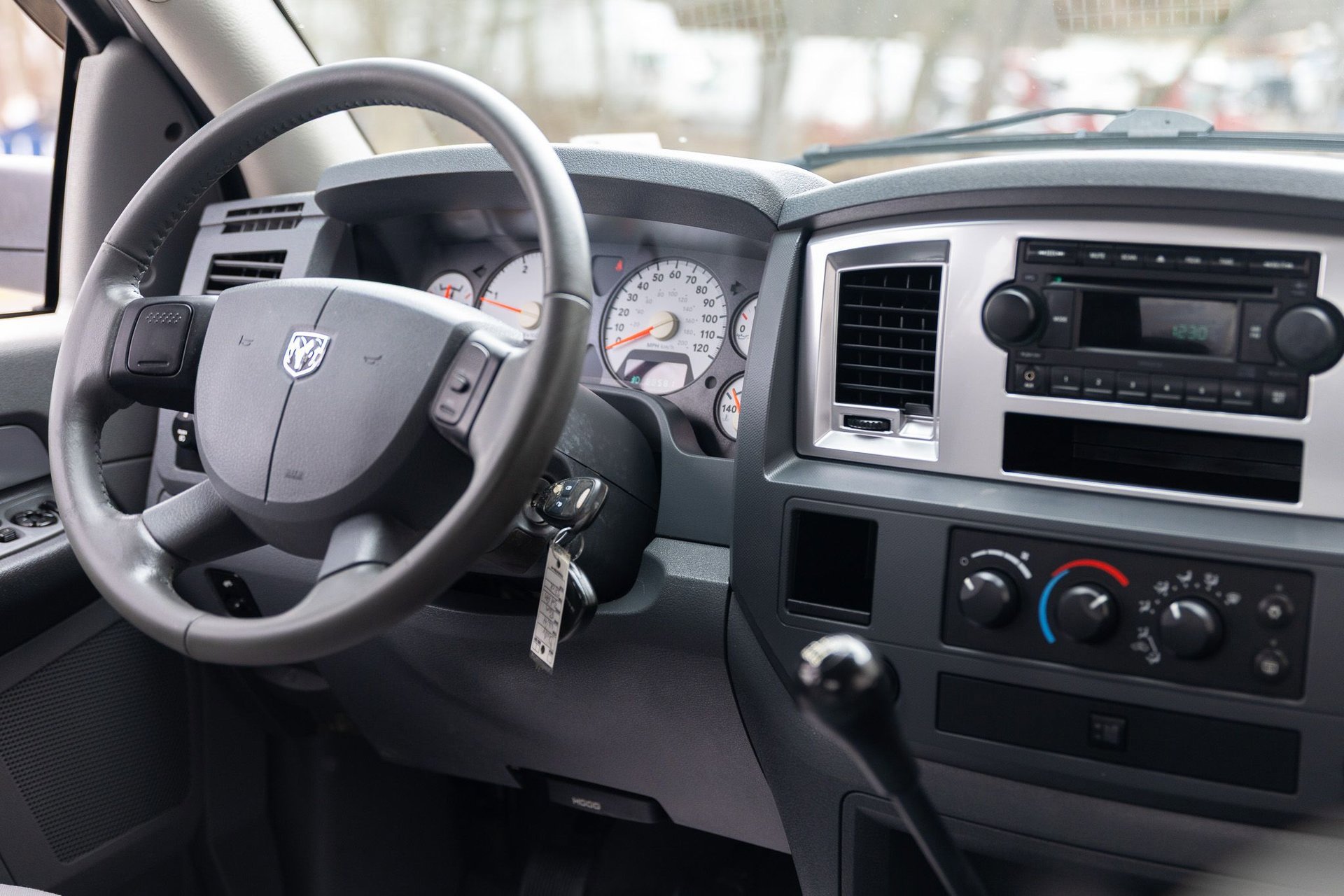 Used 2007 Dodge Ram 3500 Truck SLT image 38