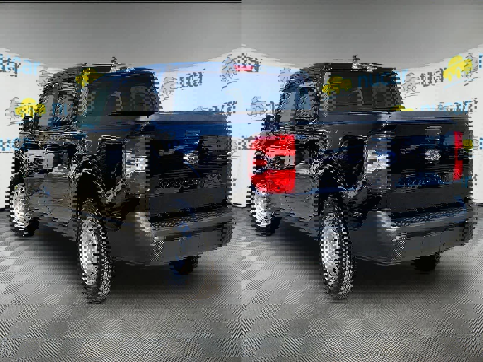 Used 2022 Ford Maverick XL image 4