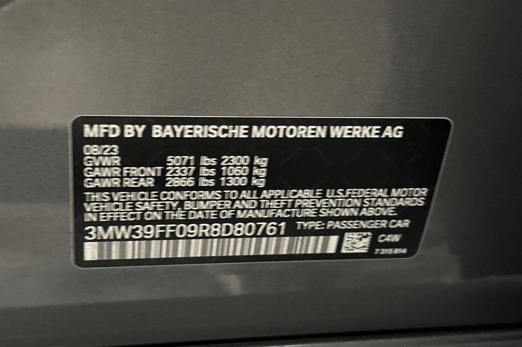 Used 2024 BMW 330e w/ Convenience Package RWD image 36