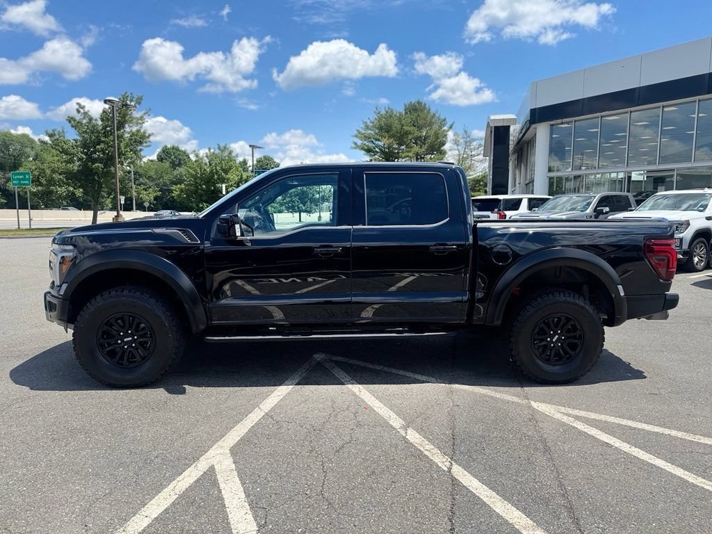 Used 2025 Ford F150 Raptor AWD/4WD image 2