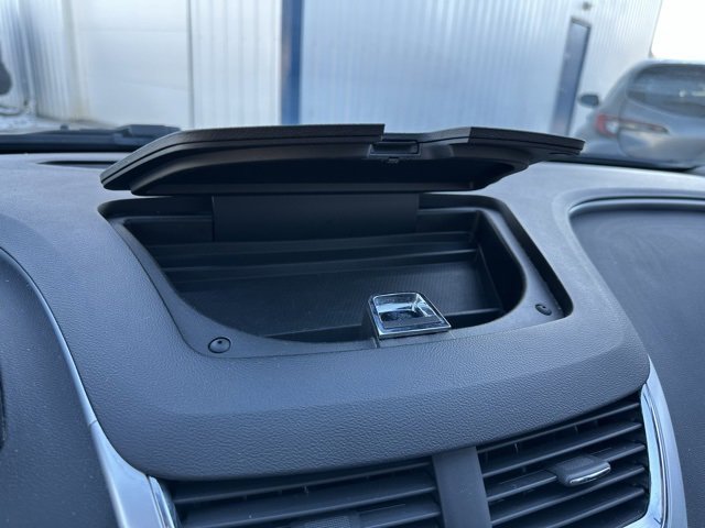 Used 2011 Chevrolet Malibu LT image 25