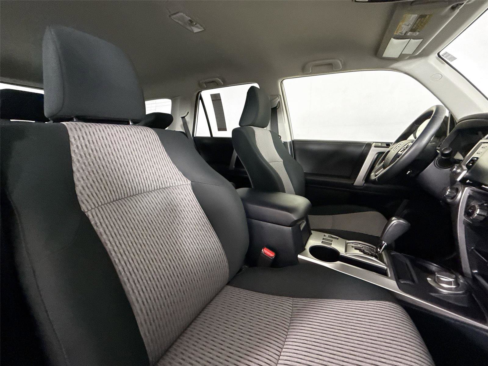 Certified 2024 Toyota 4Runner SR5 image 40