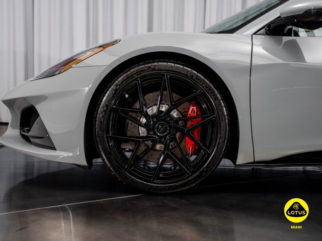 New 2026 Lotus Emira SE image 6