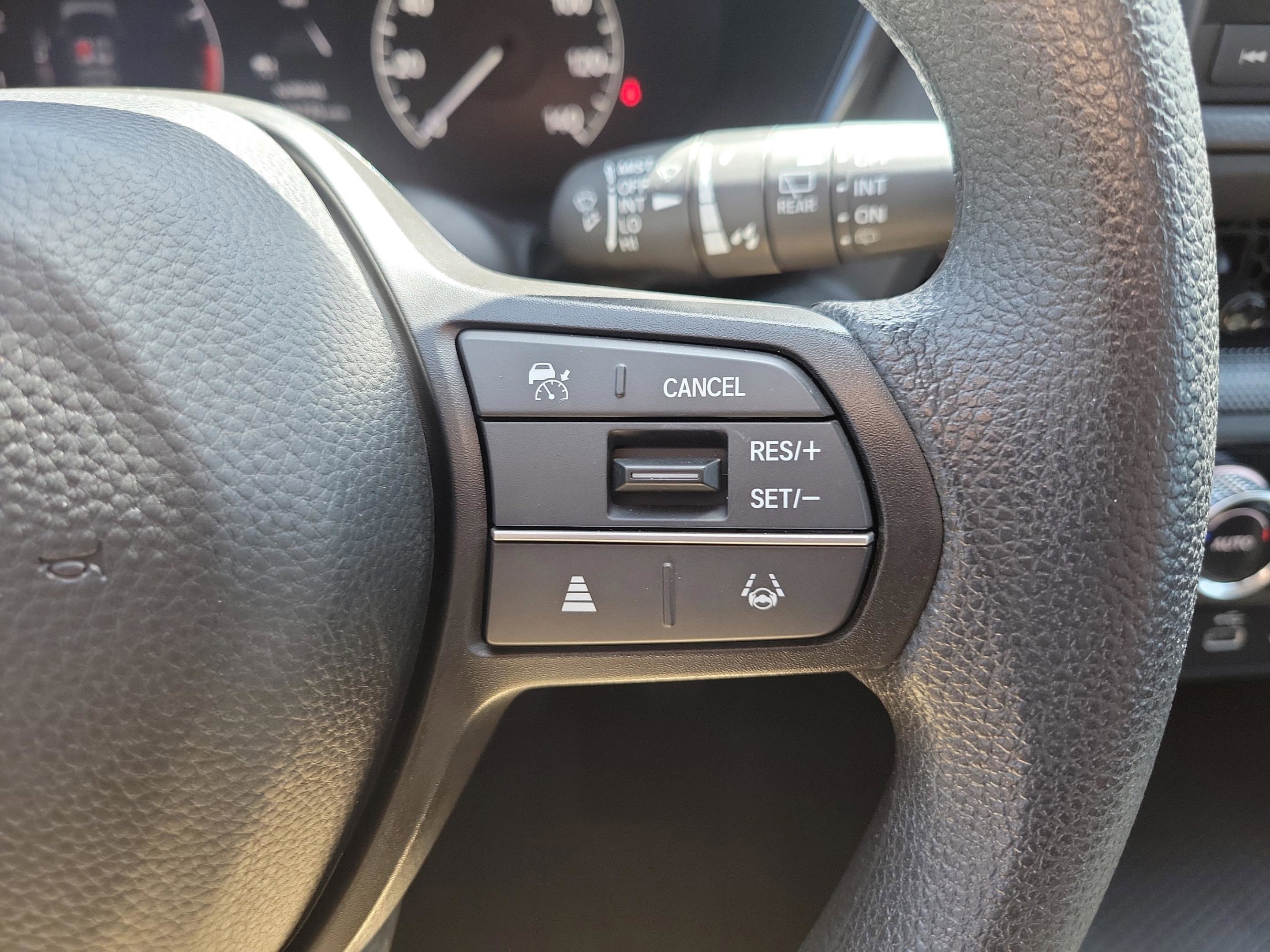 Used 2025 Honda CR-V EX image 29