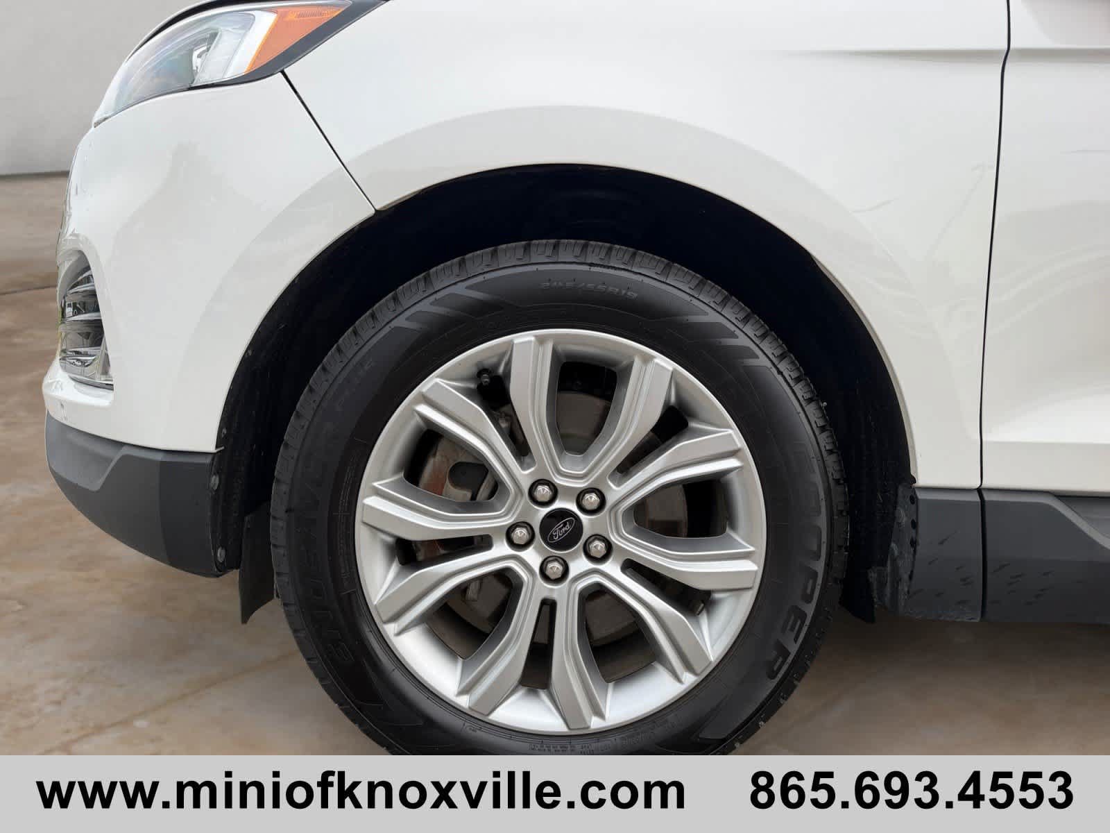Used 2024 Ford Edge Titanium AWD/4WD image 9