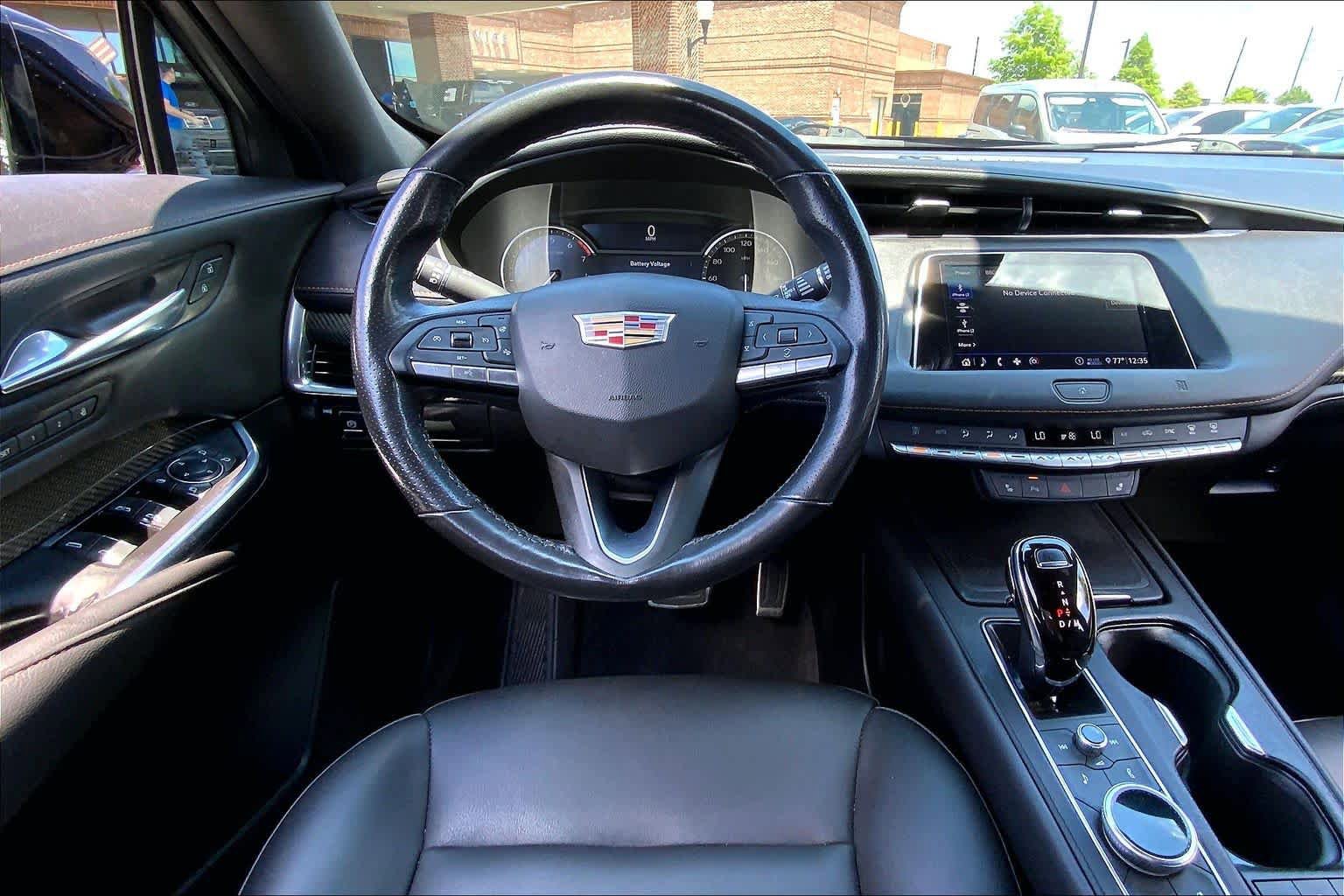 Used 2020 Cadillac XT4 Sport w/ Cold Weather Package FWD image 6