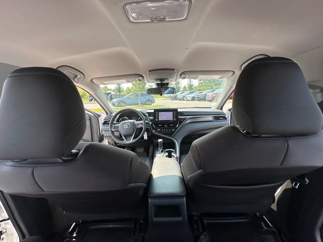Used 2021 Toyota Camry LE FWD image 23