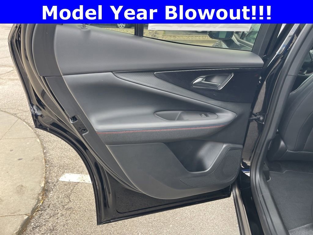 New 2024 Chevrolet Blazer EV RS image 24