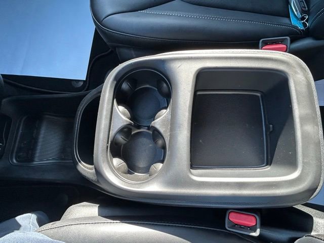 Used 2025 Chrysler Pacifica Select image 20