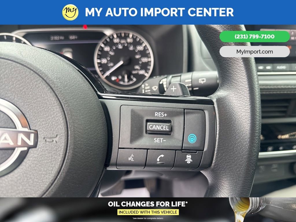 Used 2023 Nissan Rogue SV AWD/4WD image 17