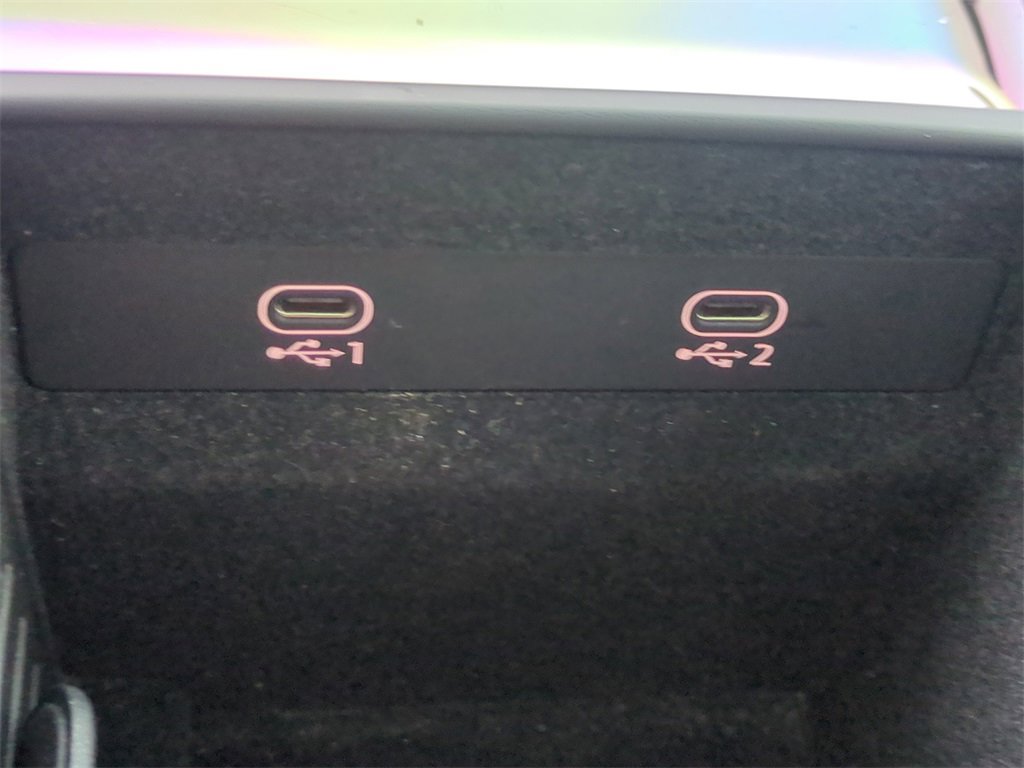 Used 2024 Audi A8 L 3.0T w/ Comfort Plus Package image 26