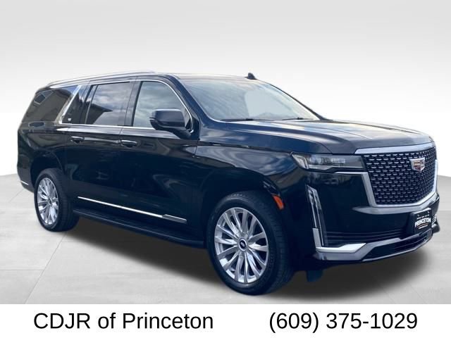 Used 2022 Cadillac Escalade ESV Luxury image 1