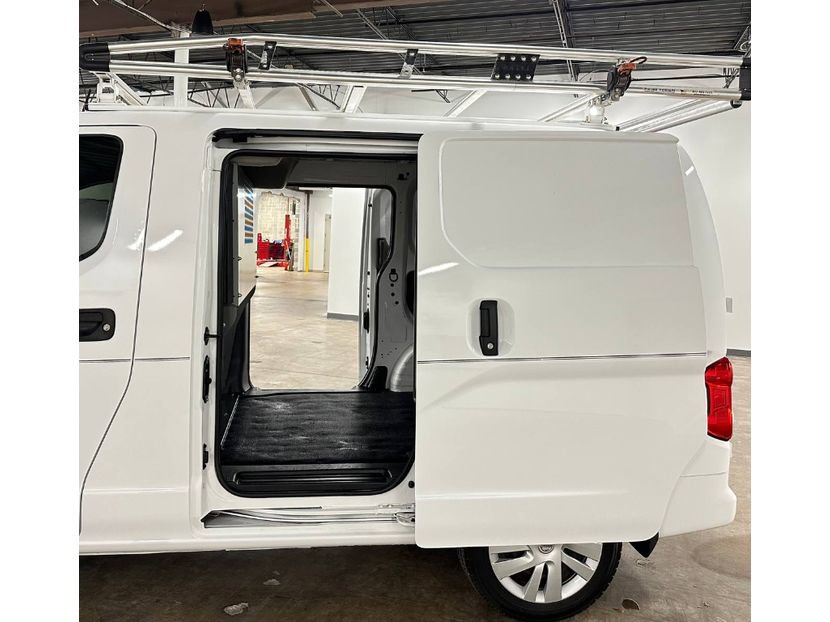 Used 2021 Nissan NV200 SV image 10