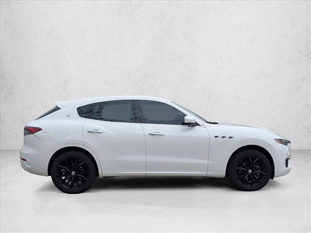 Used 2022 Maserati Levante GT AWD/4WD image 4