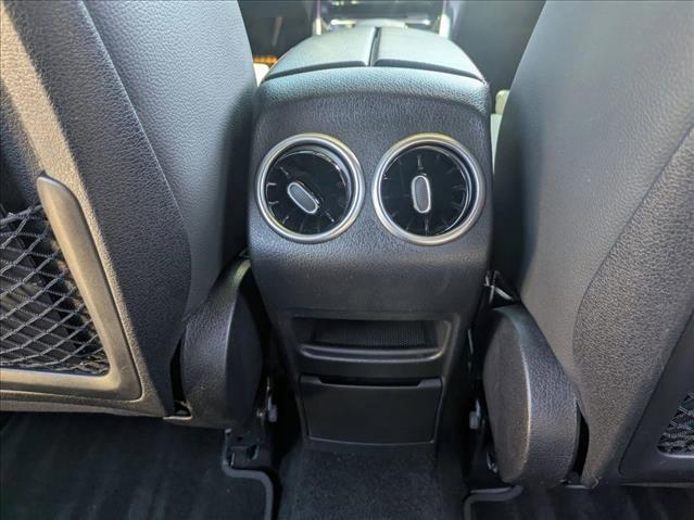 Used 2023 Mercedes-Benz GLB 250 4MATIC image 14