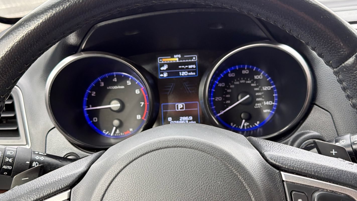 Used 2017 Subaru Outback 2.5i Limited AWD/4WD image 14