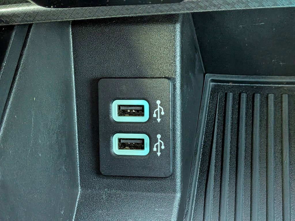 Used 2017 Ford F150 XLT w/ Equipment Group 302A Luxury image 20