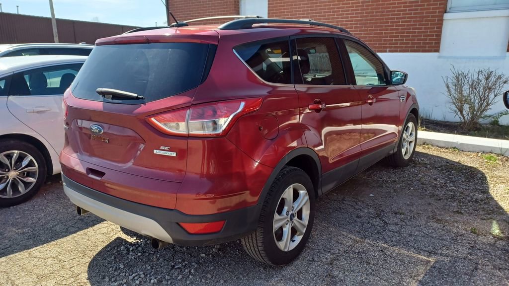 Used 2013 Ford Escape SE image 2
