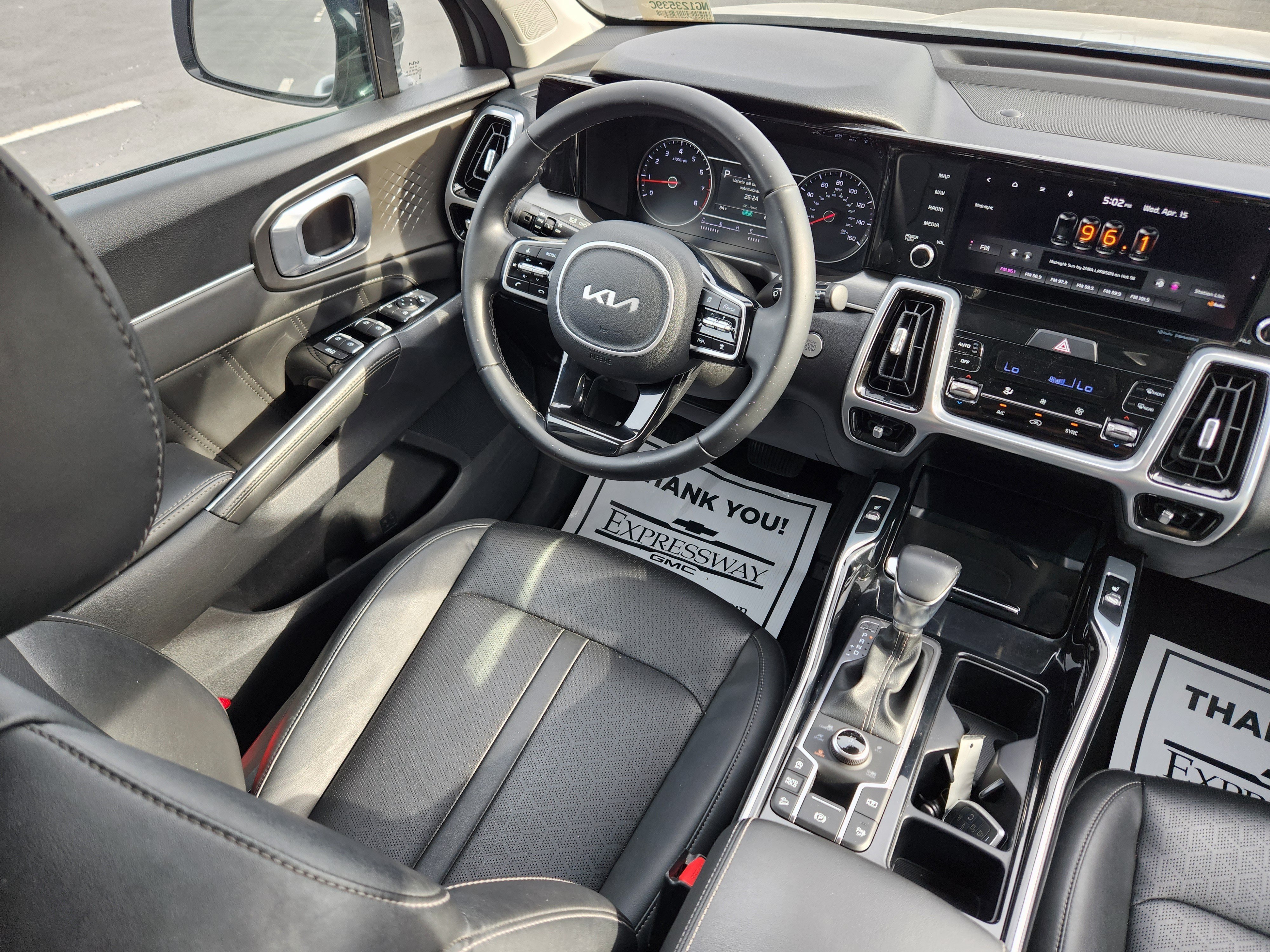 Used 2022 Kia Sorento SX AWD/4WD image 15