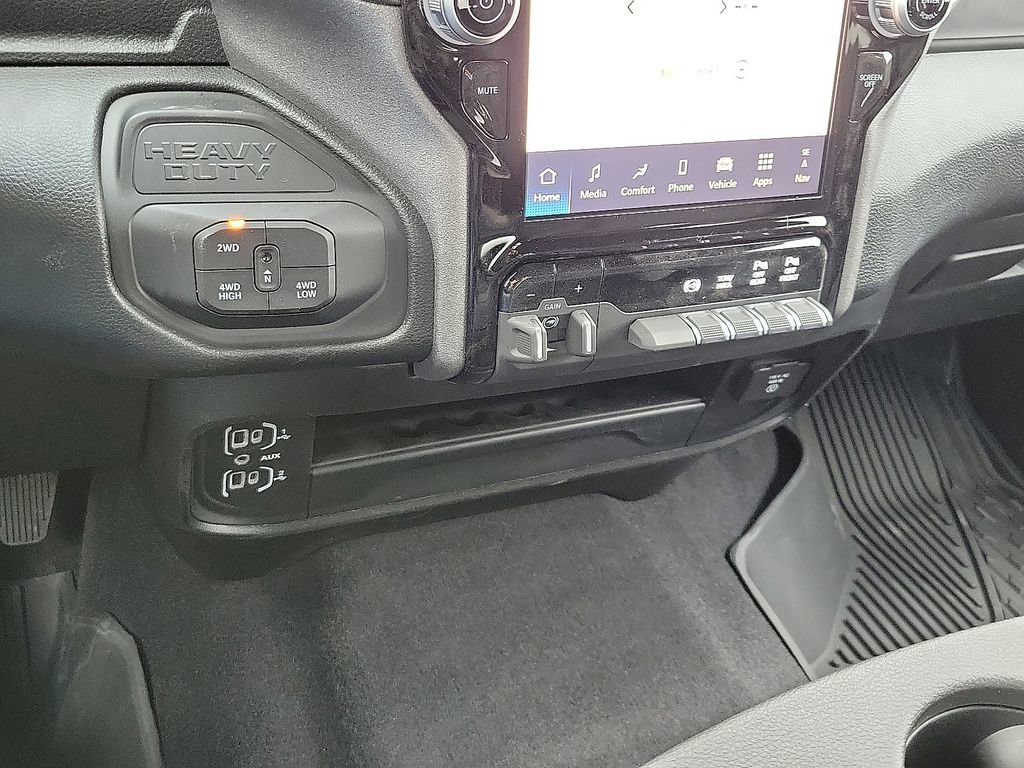 New 2026 RAM 3500 Tradesman image 17