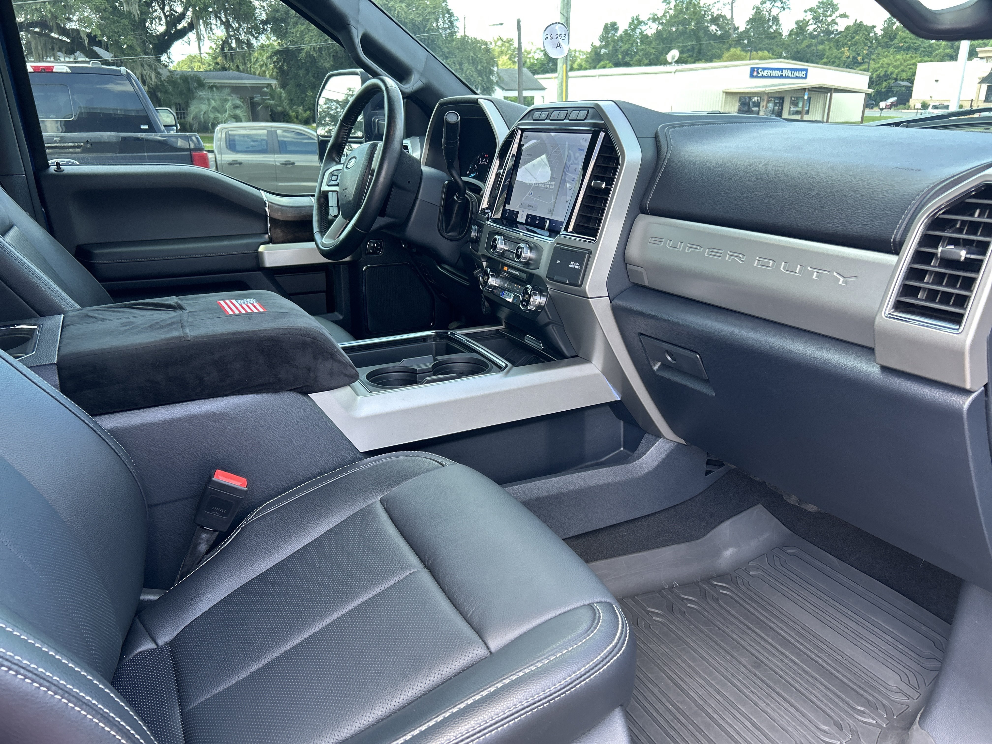 Used 2022 Ford F250 Lariat w/ Tremor Off-Road Package AWD/4WD image 22
