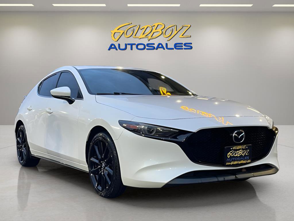 Used 2023 MAZDA MAZDA3 s image 2