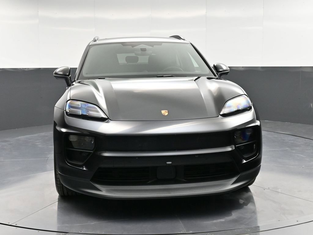 New 2026 Porsche Macan 4S Electric AWD/4WD image 11