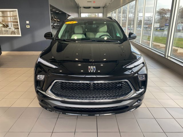 Certified 2024 Buick Encore GX Sport Touring w/ Advanced Technology Package image 3