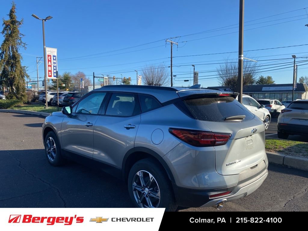 Used 2023 Chevrolet Blazer LT image 6