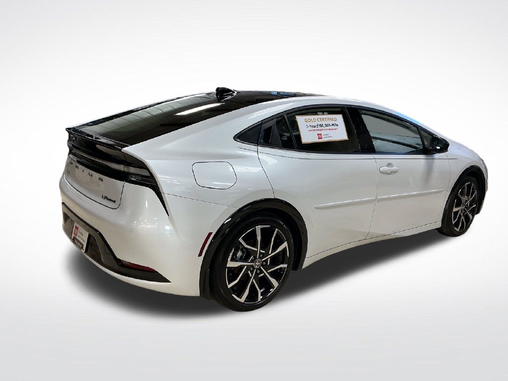 Certified 2024 Toyota Prius Prime Premium FWD image 7