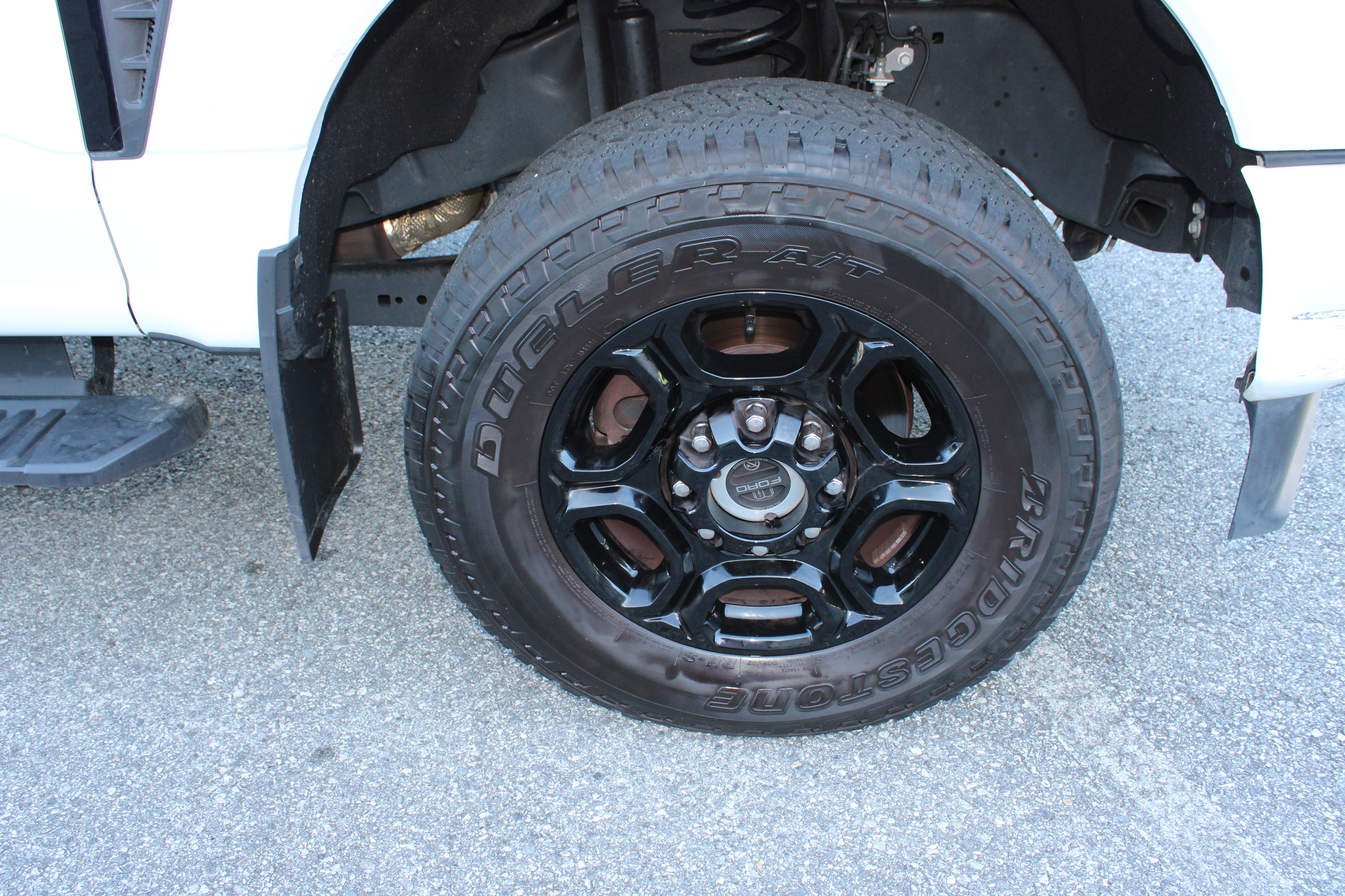 Used 2024 Ford F250 XL w/ STX Appearance Package AWD/4WD image 9