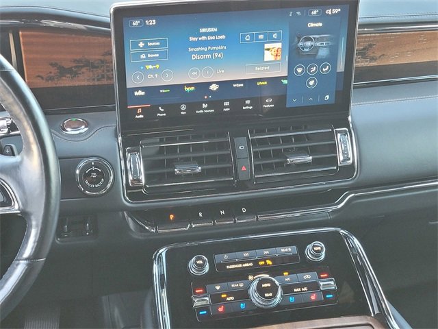 Certified 2022 Lincoln Navigator L Black Label image 19