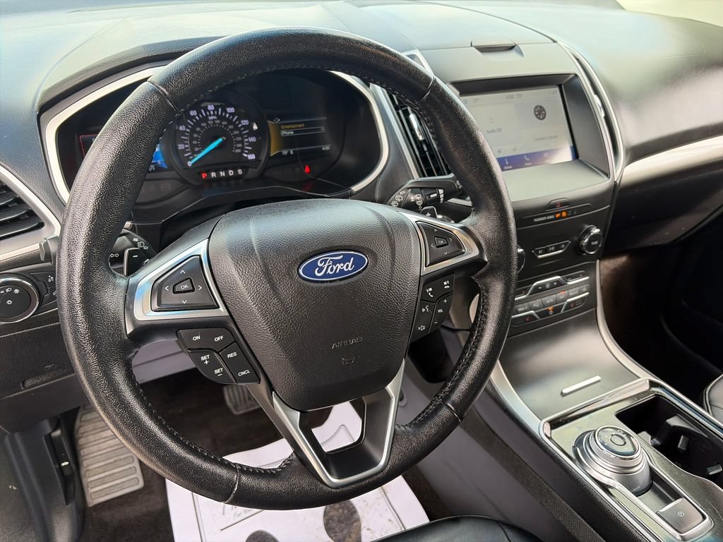 Used 2019 Ford Edge SEL w/ Equipment Group 201A AWD/4WD image 19