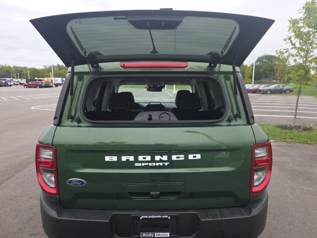 Used 2023 Ford Bronco Sport Outer Banks w/ Tech Package AWD/4WD image 10