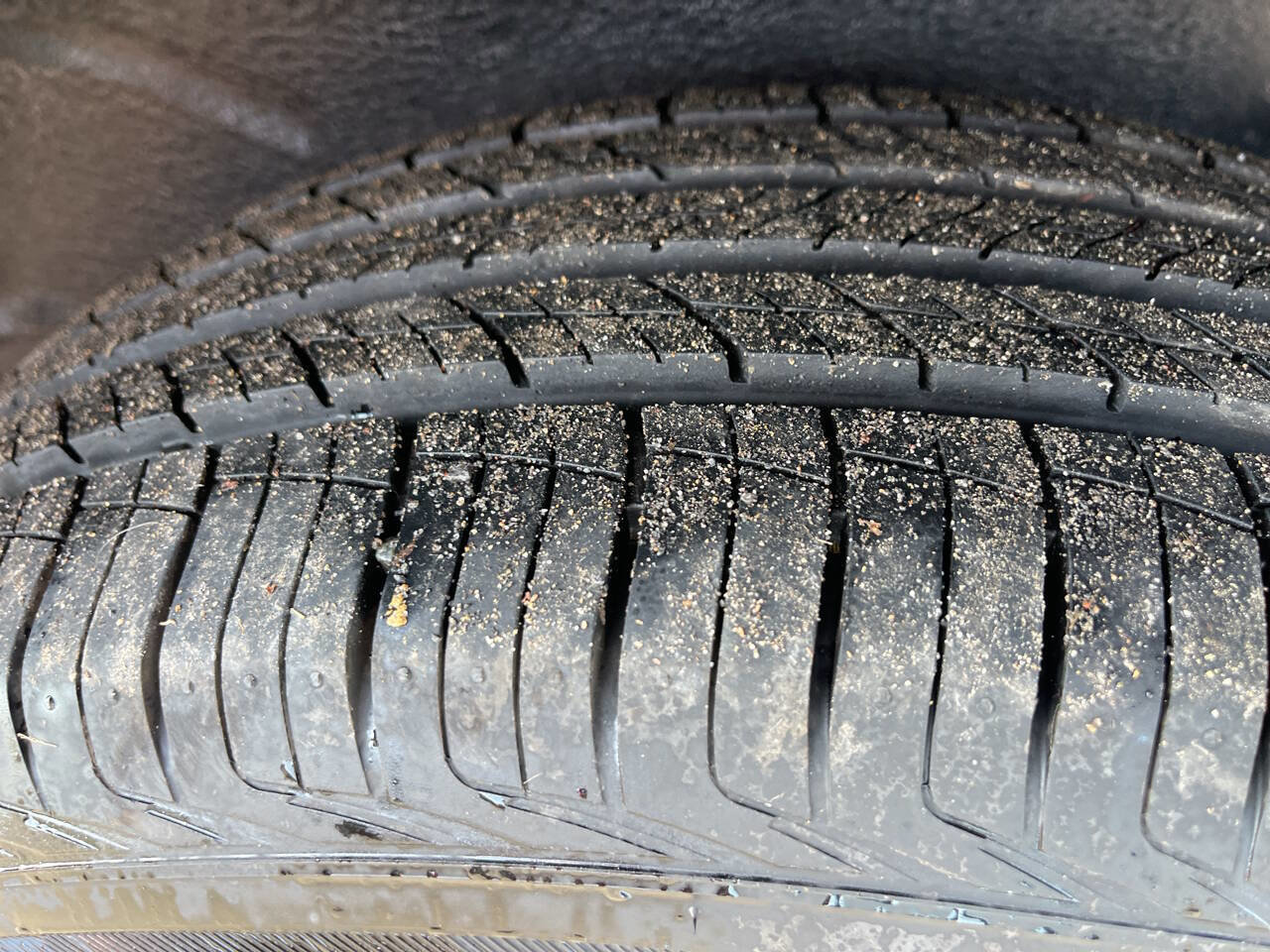 Used 2010 Ford Explorer Limited image 13