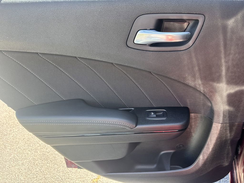 Used 2021 Dodge Charger SXT w/ Blacktop Package RWD image 21