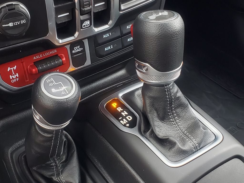 Used 2025 Jeep Wrangler Unlimited Sport AWD/4WD image 20