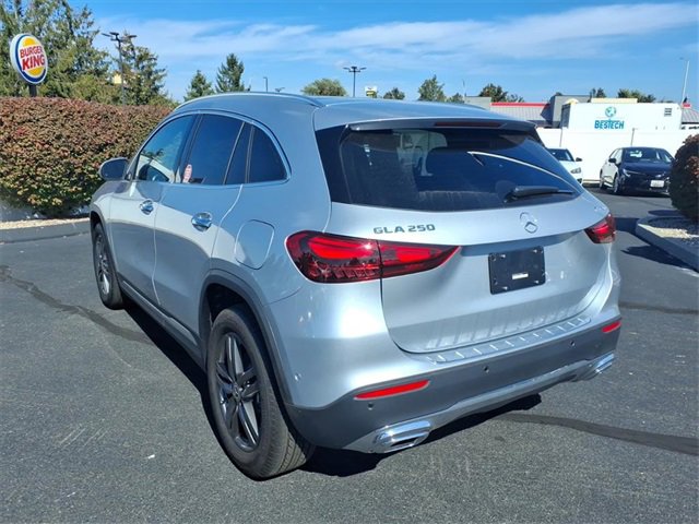 Used 2026 Mercedes-Benz GLA 250 4MATIC image 3