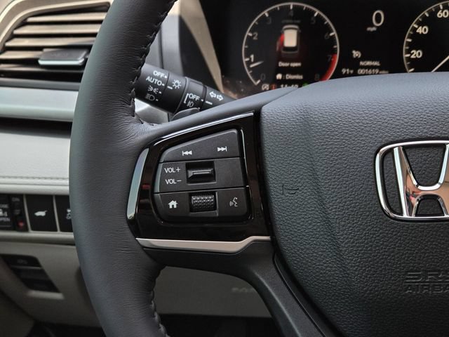 Used 2026 Honda Odyssey EX-L image 23
