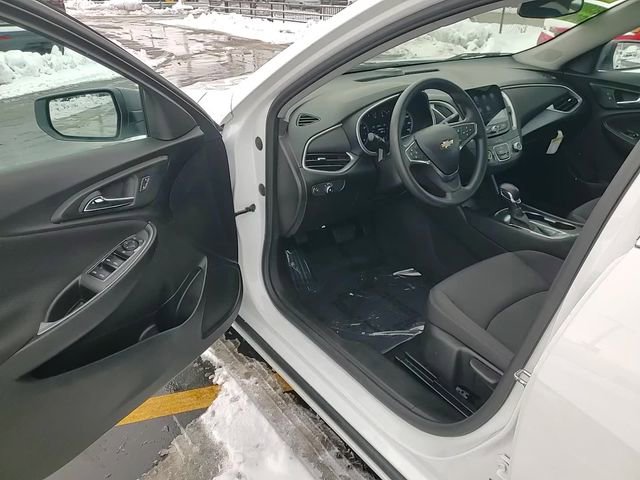 Used 2021 Chevrolet Malibu LS image 13