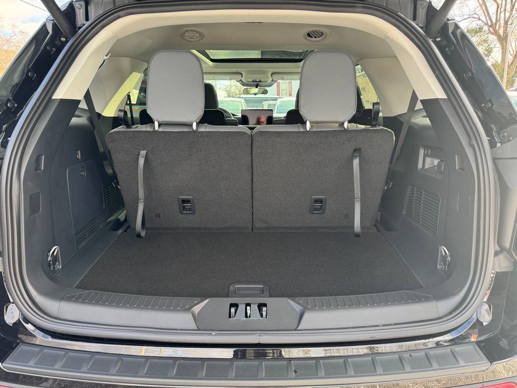 New 2026 Ford Explorer Active w/ Active Comfort Package AWD/4WD image 10