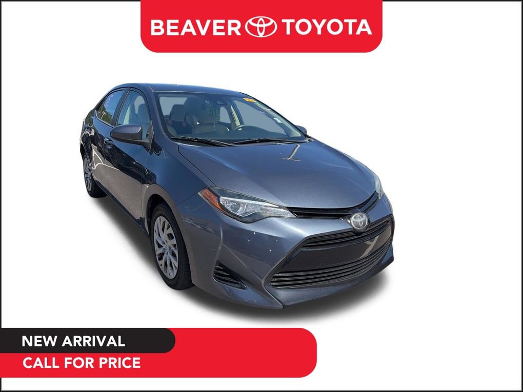 Used 2017 Toyota Corolla LE image 1