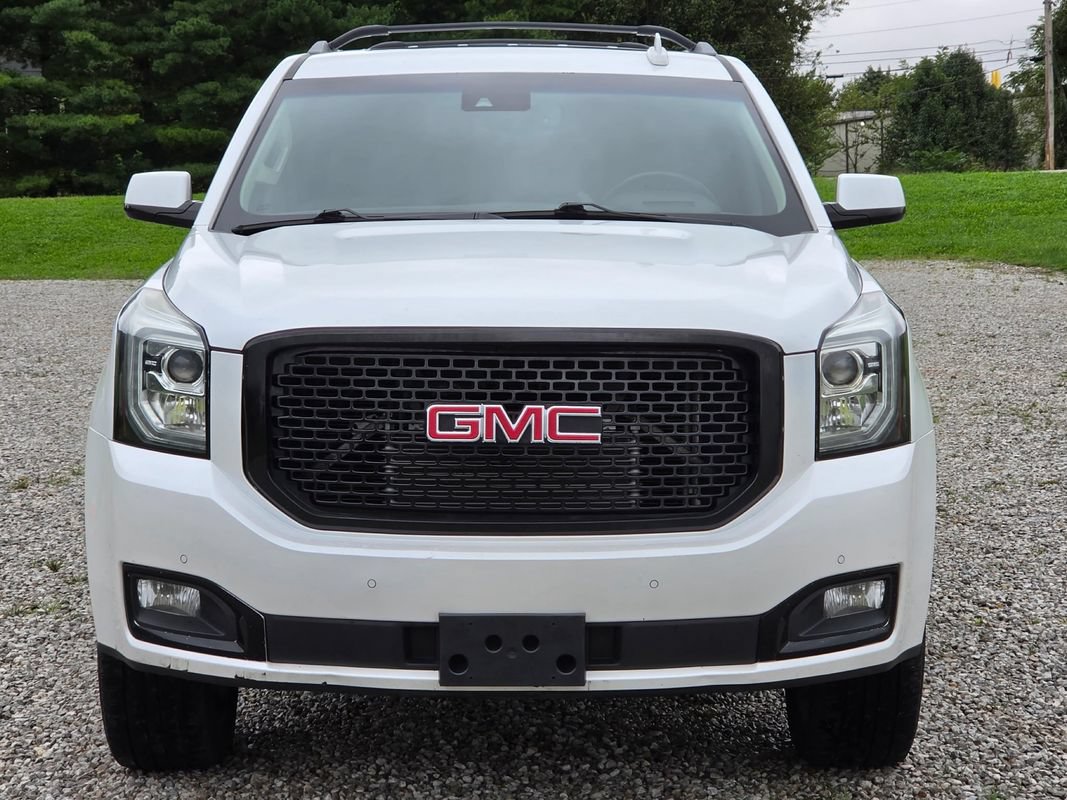 Used 2016 GMC Yukon XL Denali w/ Open Road Package AWD/4WD image 3