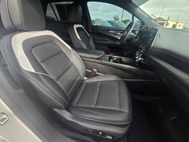 Used 2024 Chevrolet Blazer EV LT AWD/4WD image 10