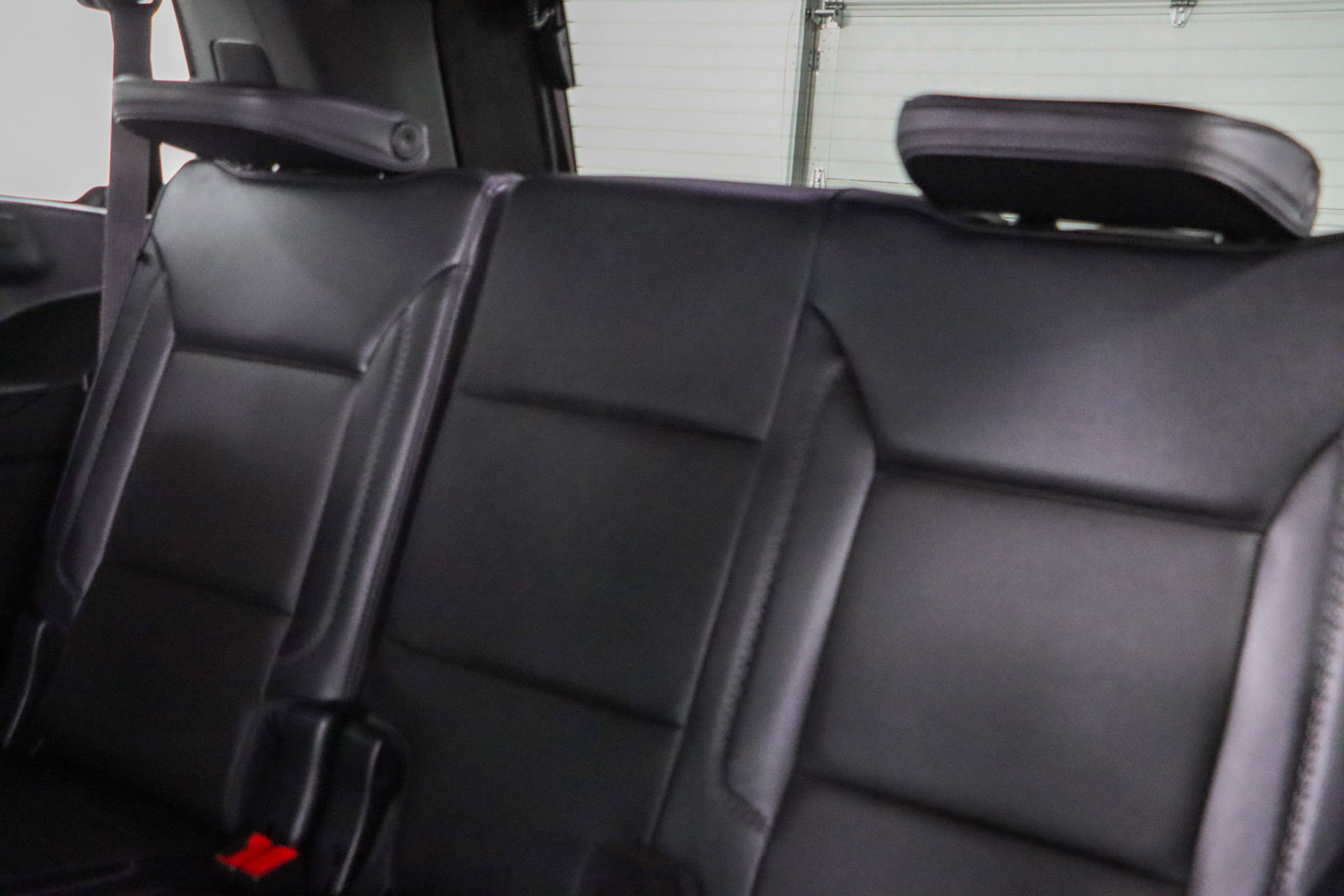 Used 2023 GMC Yukon Denali AWD/4WD image 29