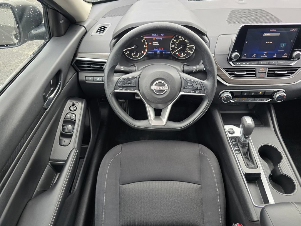 Used 2026 Nissan Altima 2.5 SV FWD image 34