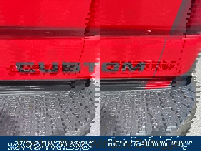 Used 2022 Chevrolet Silverado 2500 Custom w/ Custom Value Package image 14